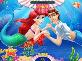 Ariel and Prince Underwater Kissing - screenshot 1